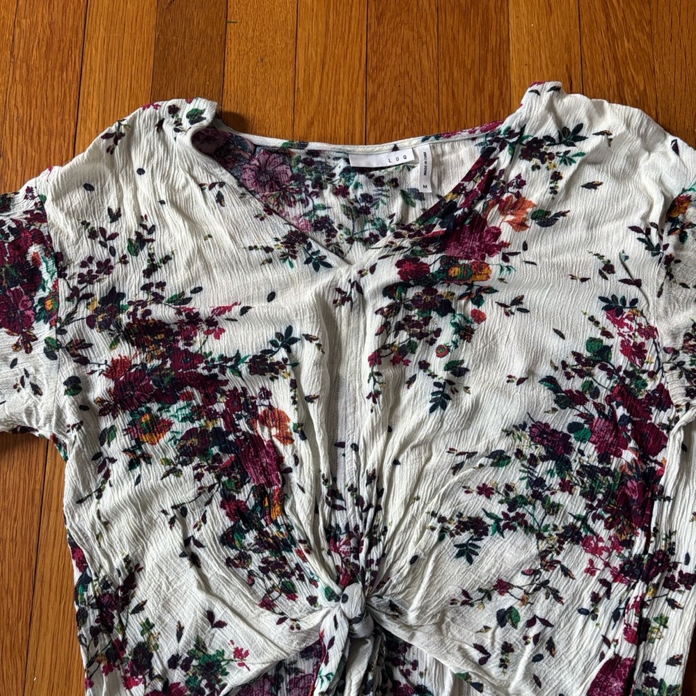 Elegant Floral Knot-Front Blouse